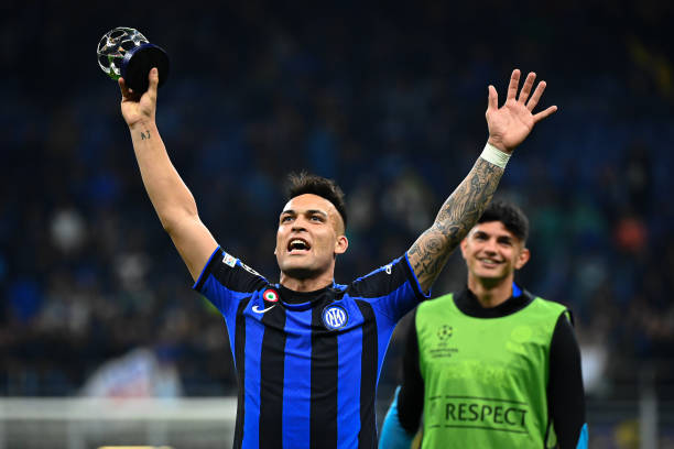 的足球比赛 的足球比赛