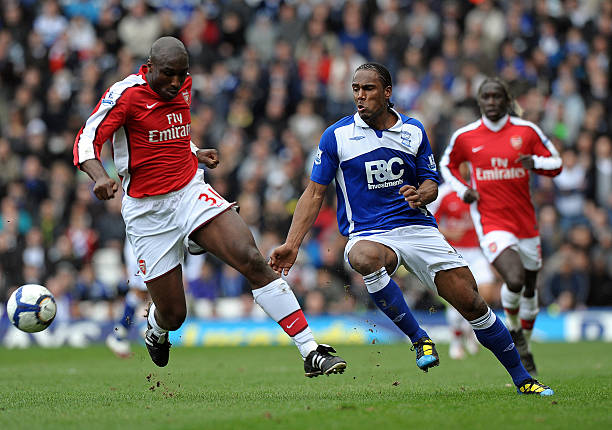 以微弱劣势 以微弱劣势