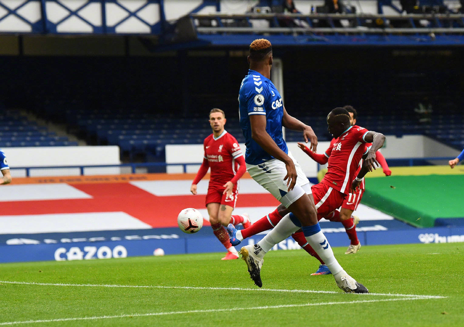 极高的前场 极高的前场